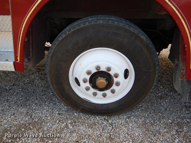 image for item DE0007 1976 Pierce Hendrickson FTCO-2070 fire truck