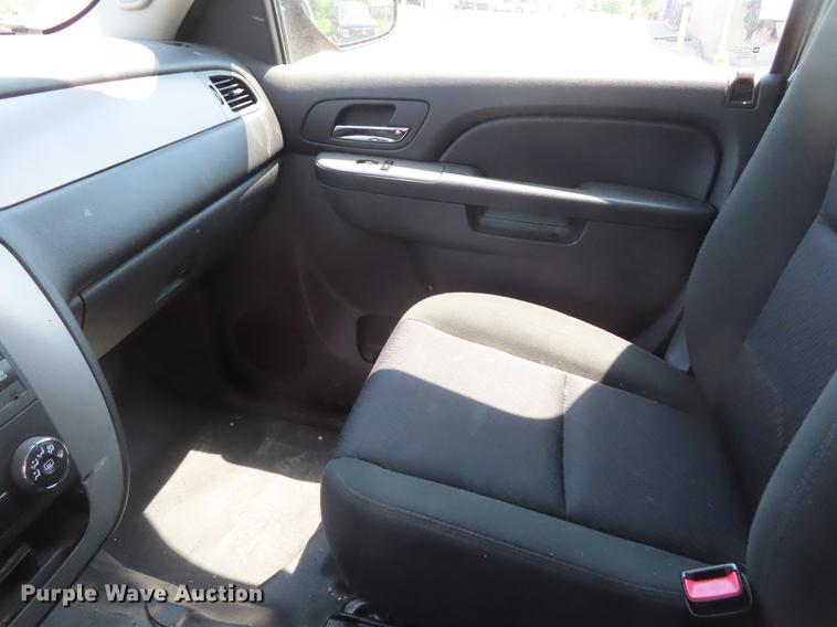 image for item DE3559 2012 Chevrolet Tahoe Police SUV