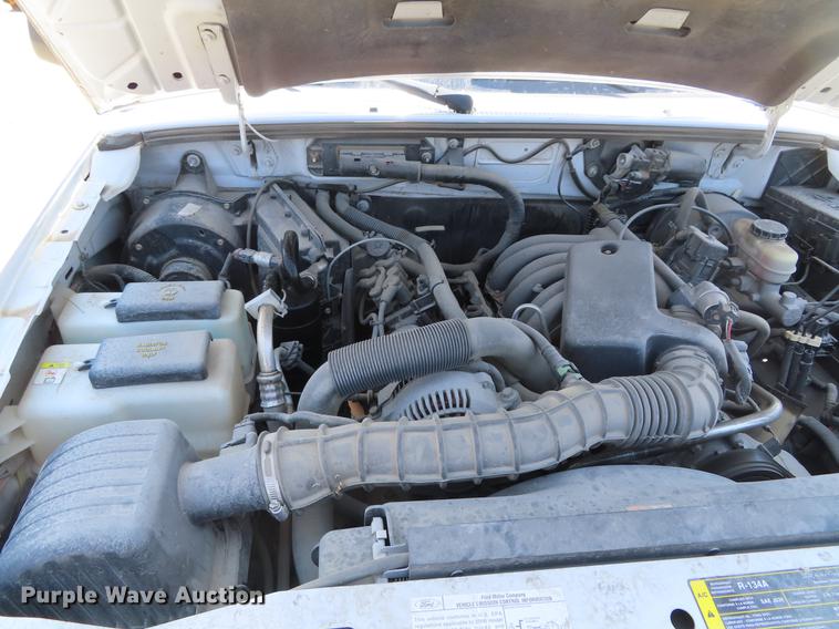 image for item DE3560 2006 Ford Ranger SuperCab pickup truck