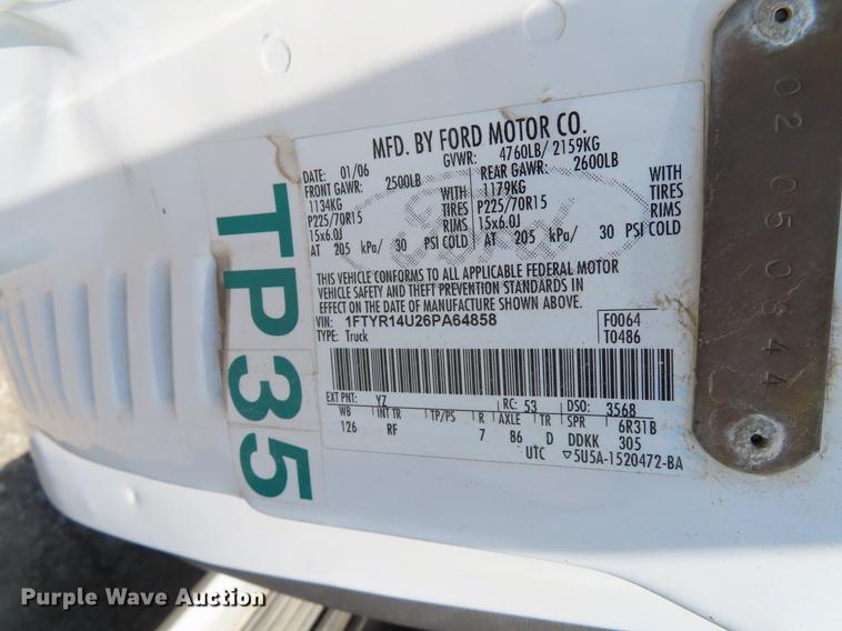 image for item DE3560 2006 Ford Ranger SuperCab pickup truck