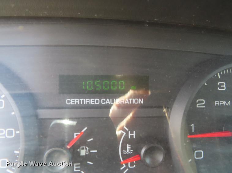 image for item DE3561 2011 Ford Crown Victoria Police Interceptor