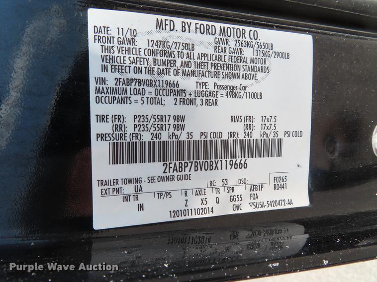 image for item DE3561 2011 Ford Crown Victoria Police Interceptor