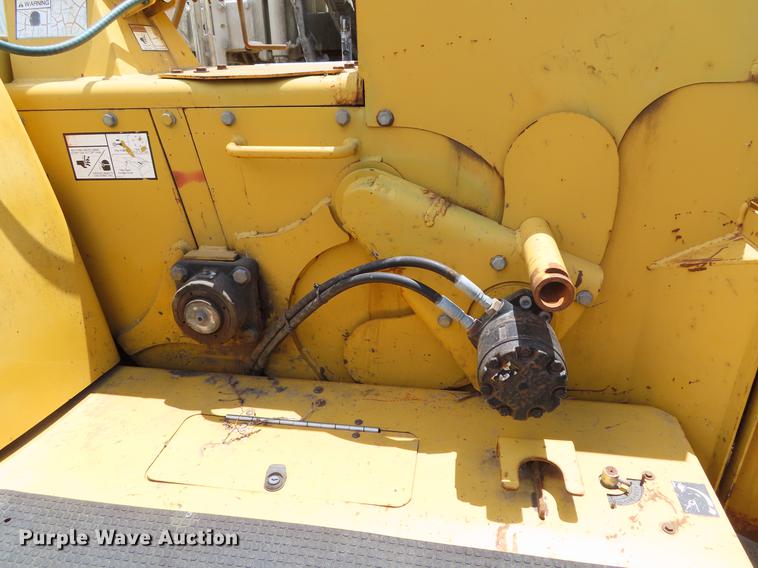 image for item DE3562 Vermeer BC1000 wood chipper