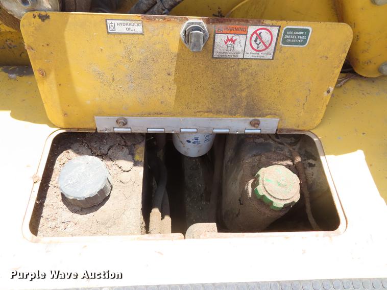 image for item DE3562 Vermeer BC1000 wood chipper