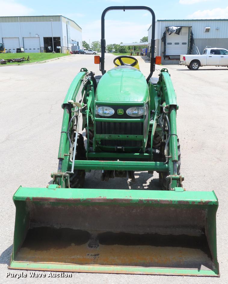 image for item DE3563 2006 John Deere 3720 MFWD tractor