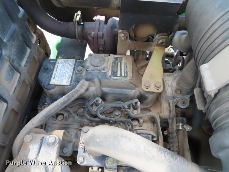 image for item DE3563 2006 John Deere 3720 MFWD tractor