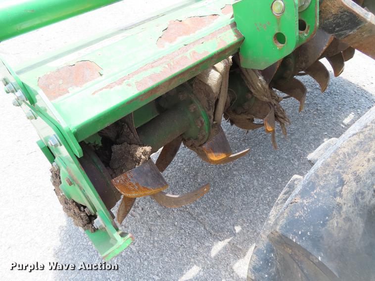 image for item DE3563 2006 John Deere 3720 MFWD tractor