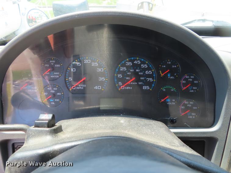 image for item DE3567 2007 International 7400 dump truck