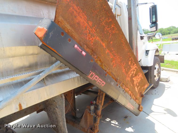 image for item DE3567 2007 International 7400 dump truck