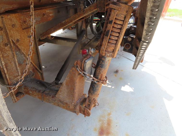 image for item DE3567 2007 International 7400 dump truck