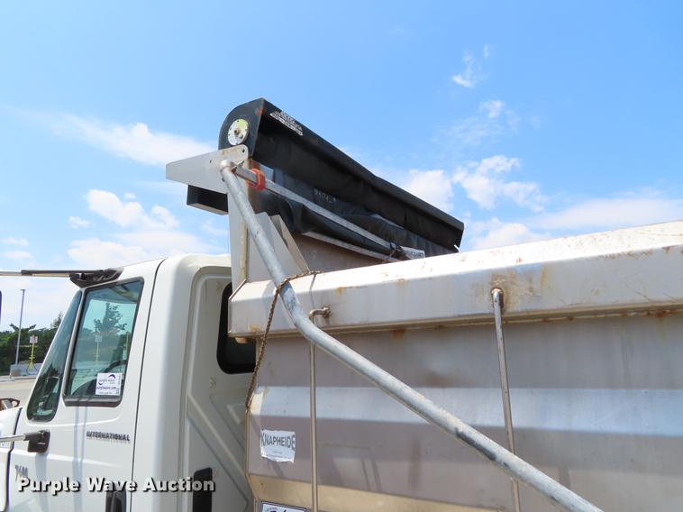 image for item DE3567 2007 International 7400 dump truck