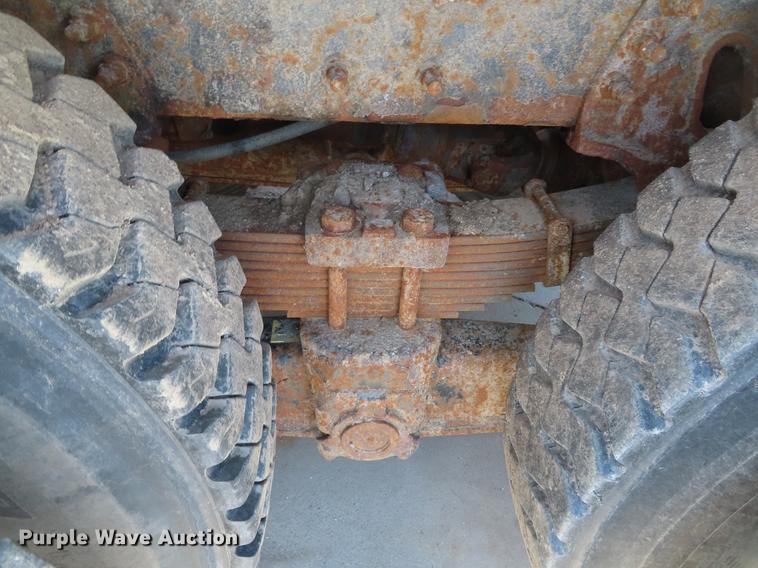 image for item DE3567 2007 International 7400 dump truck