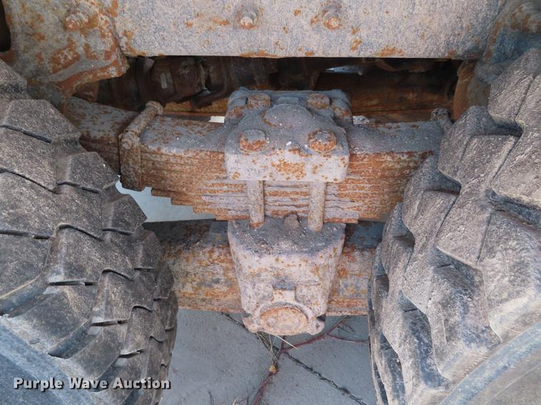 image for item DE3567 2007 International 7400 dump truck