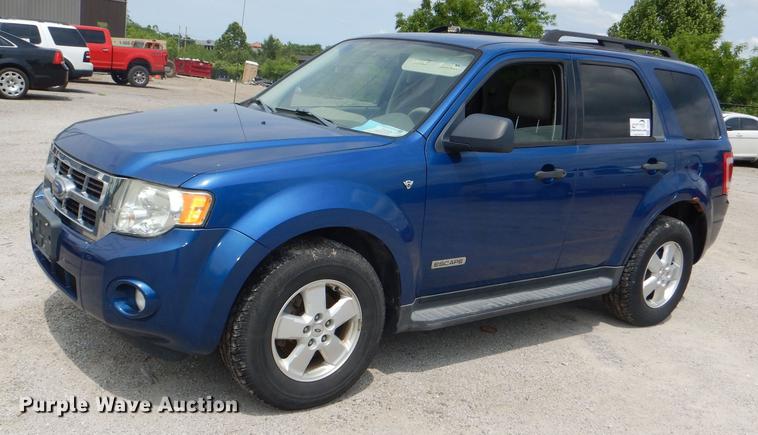 image for item DE3568 2008 Ford Escape SUV