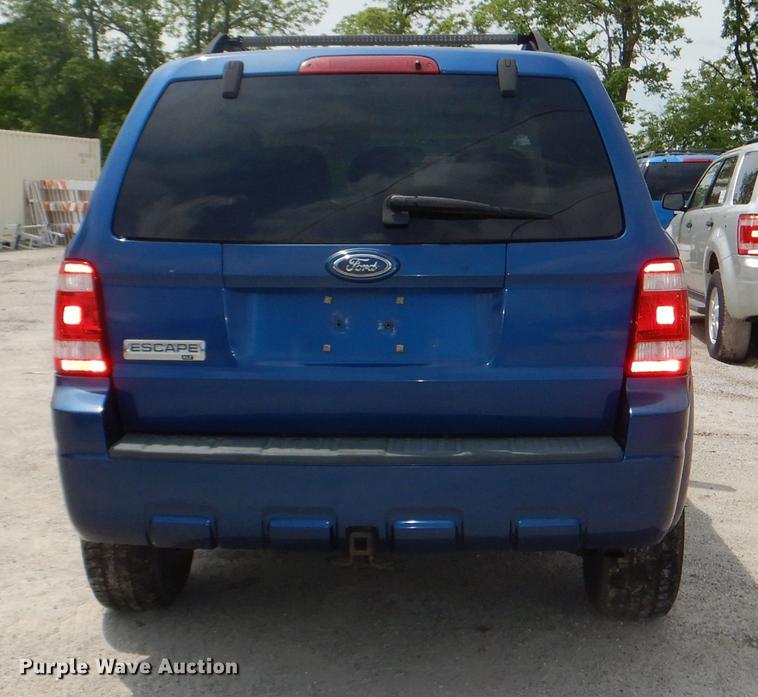 image for item DE3568 2008 Ford Escape SUV