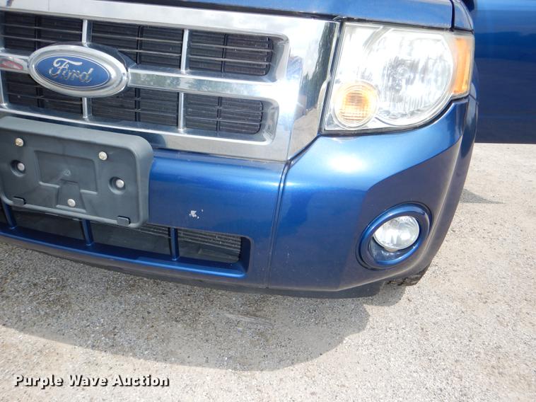 image for item DE3568 2008 Ford Escape SUV