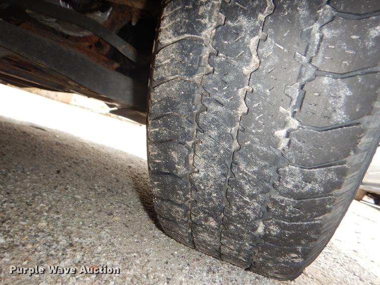 image for item DE3568 2008 Ford Escape SUV