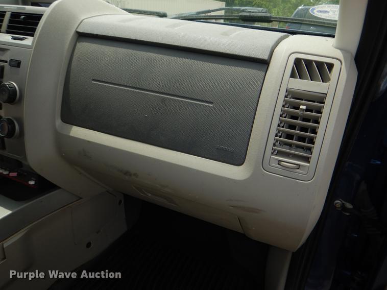 image for item DE3568 2008 Ford Escape SUV