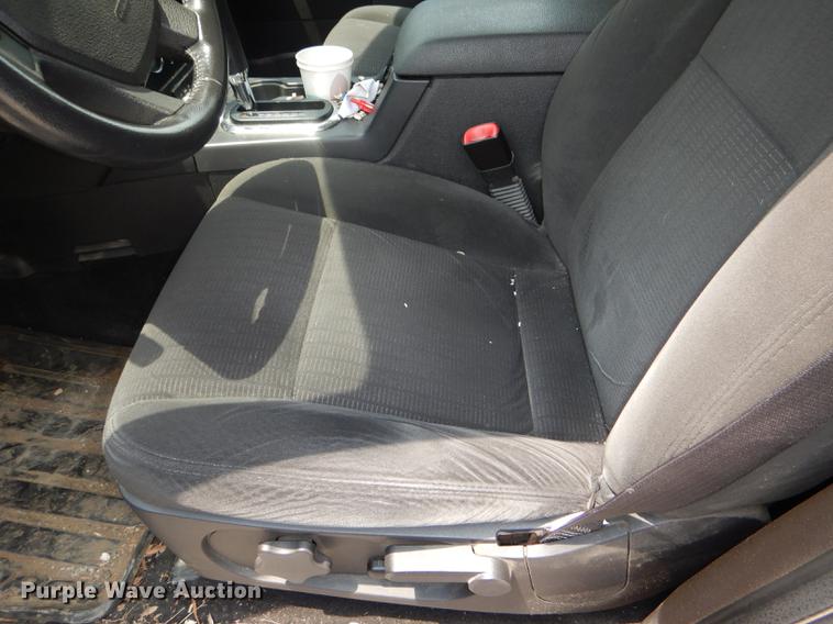 image for item DE3569 2010 Ford Explorer SUV