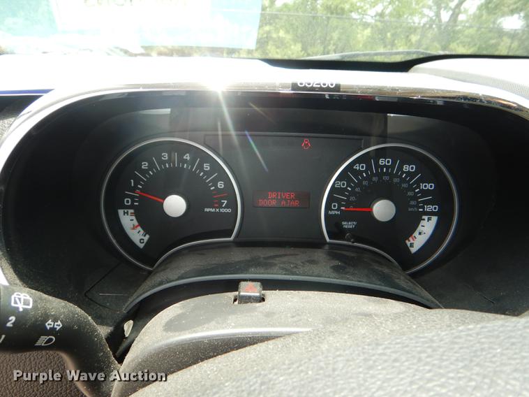 image for item DE3569 2010 Ford Explorer SUV