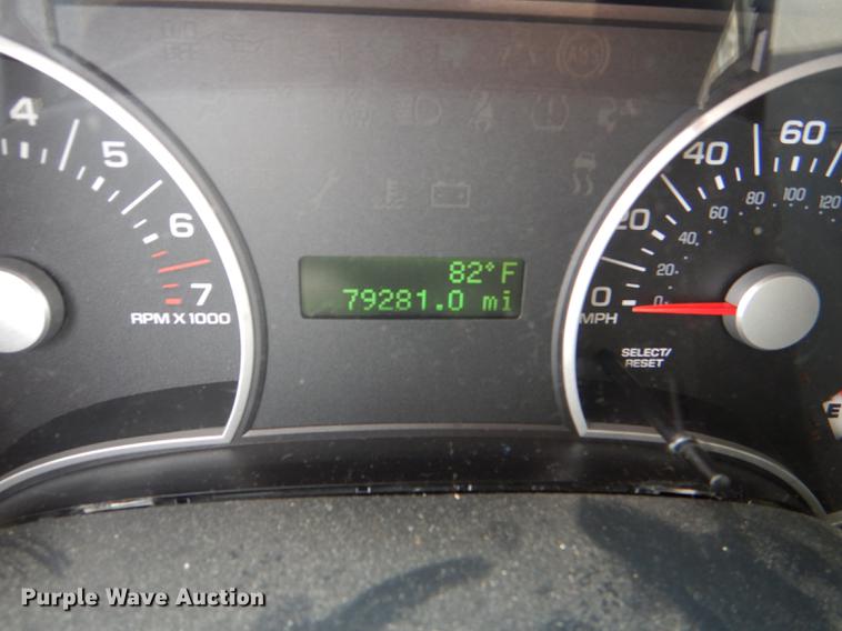 image for item DE3569 2010 Ford Explorer SUV