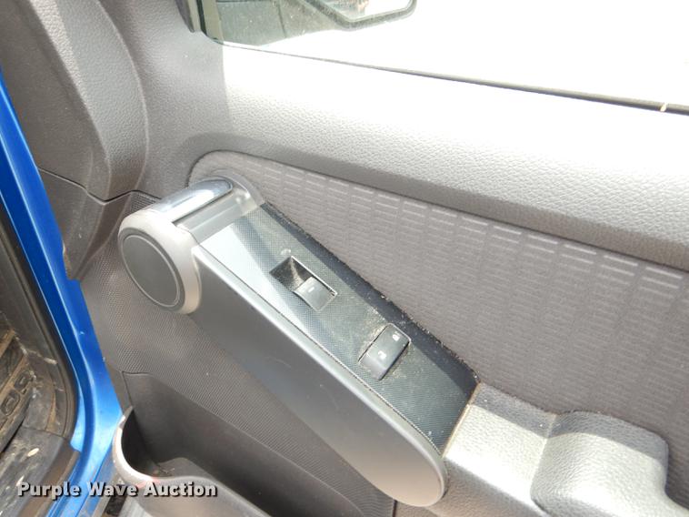 image for item DE3569 2010 Ford Explorer SUV