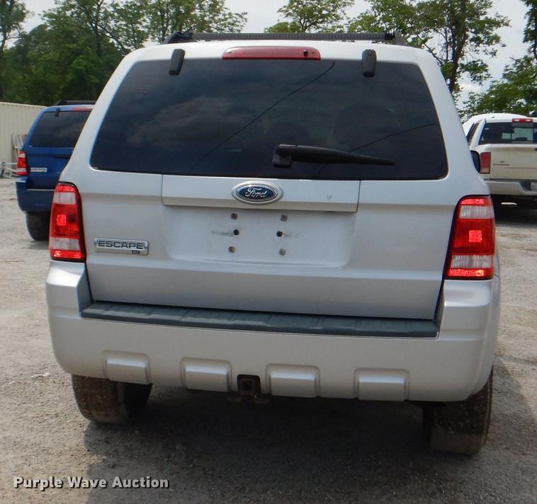 image for item DE3570 2008 Ford Escape SUV
