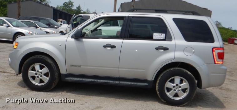 image for item DE3570 2008 Ford Escape SUV