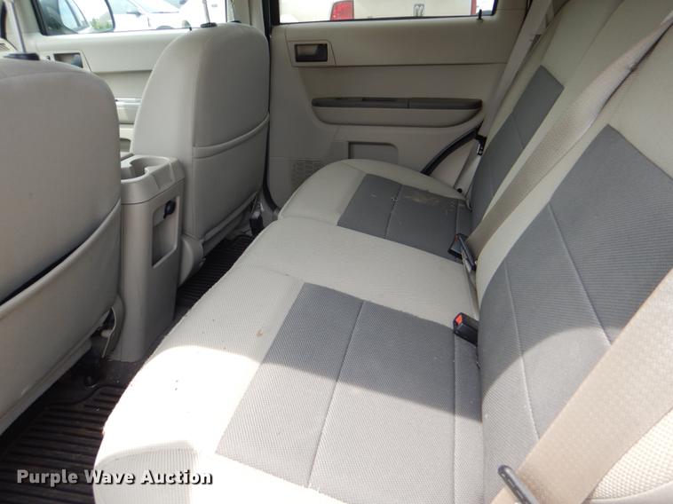 image for item DE3570 2008 Ford Escape SUV