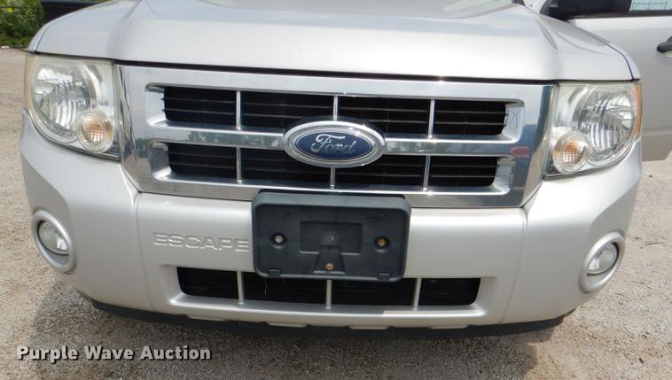 image for item DE3570 2008 Ford Escape SUV