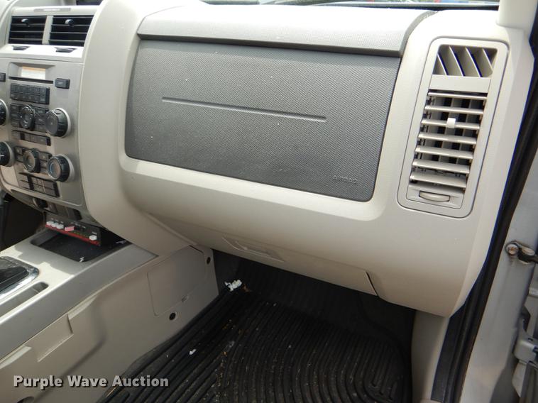 image for item DE3570 2008 Ford Escape SUV