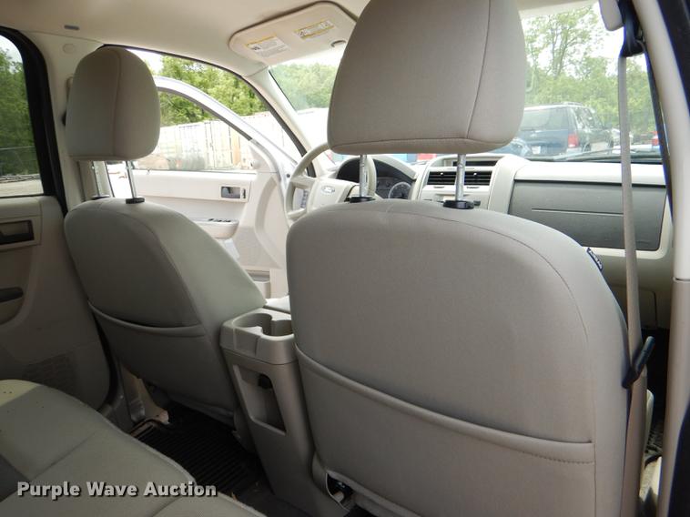 image for item DE3570 2008 Ford Escape SUV