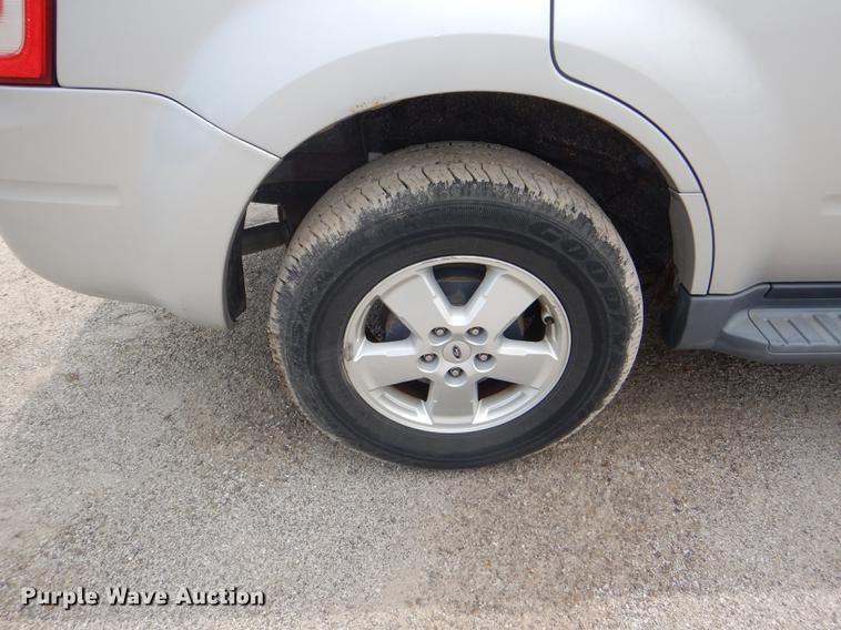 image for item DE3570 2008 Ford Escape SUV