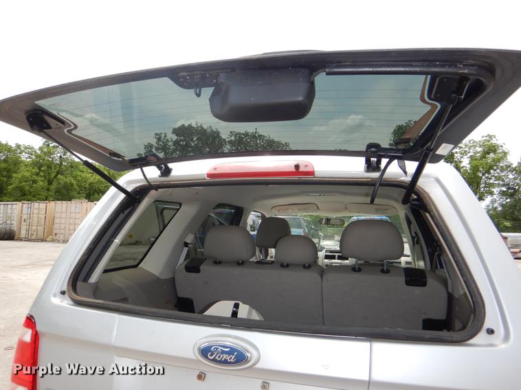 image for item DE3570 2008 Ford Escape SUV