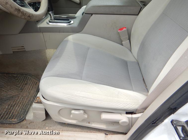 image for item DE3571 2007 Ford Explorer SUV