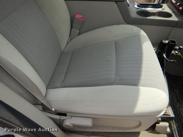 image for item DE3571 2007 Ford Explorer SUV