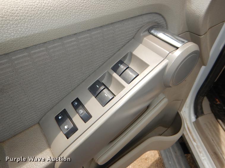 image for item DE3573 2007 Ford Explorer SUV