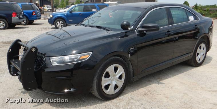 image for item DE3575 2015 Ford Taurus Police