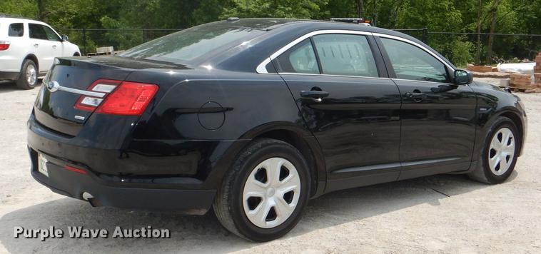 image for item DE3575 2015 Ford Taurus Police