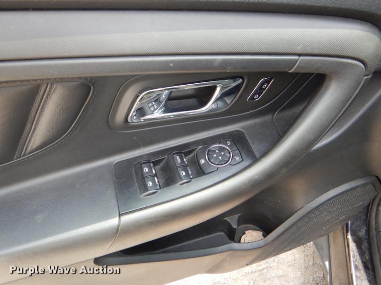 image for item DE3575 2015 Ford Taurus Police