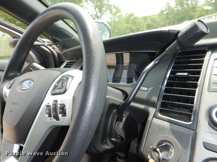 image for item DE3575 2015 Ford Taurus Police
