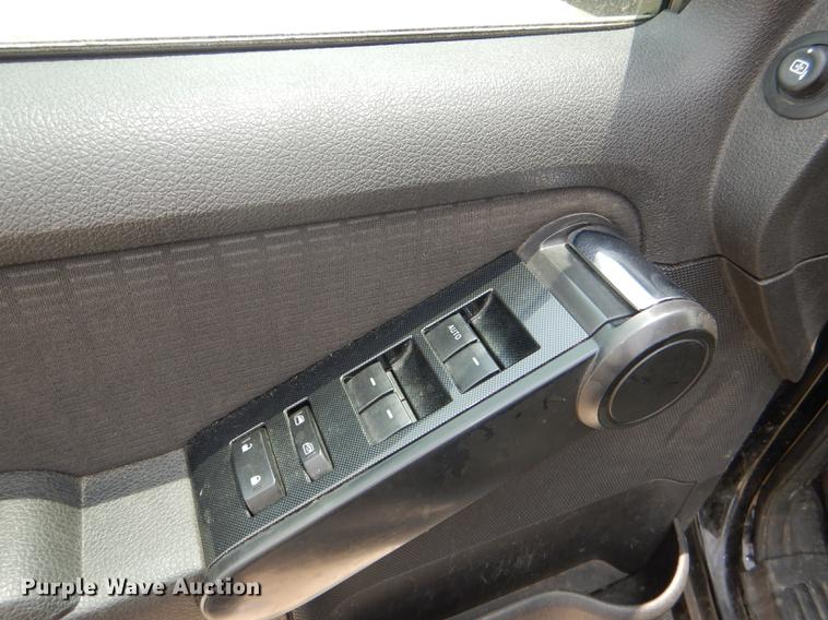 image for item DE3576 2010 Ford Explorer SUV