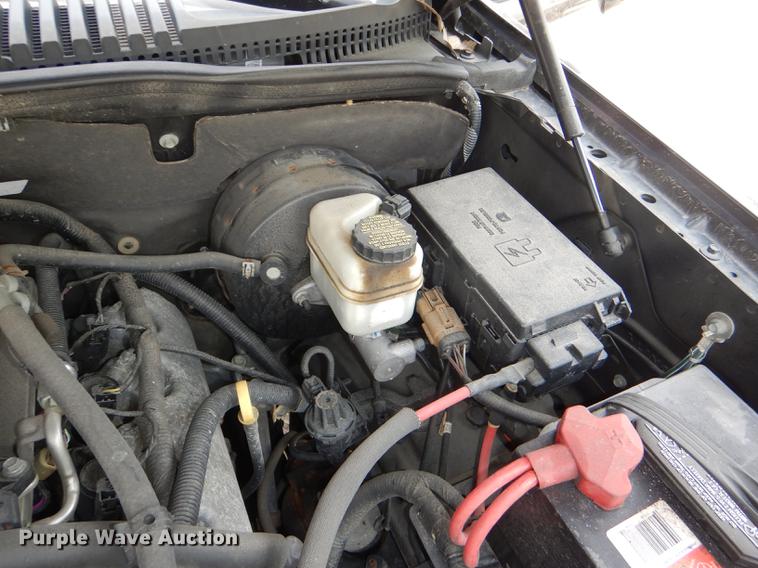 image for item DE3576 2010 Ford Explorer SUV