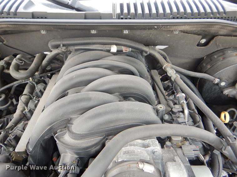 image for item DE3576 2010 Ford Explorer SUV