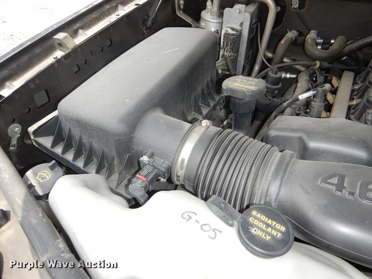 image for item DE3576 2010 Ford Explorer SUV