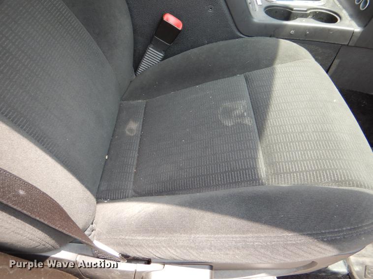 image for item DE3576 2010 Ford Explorer SUV