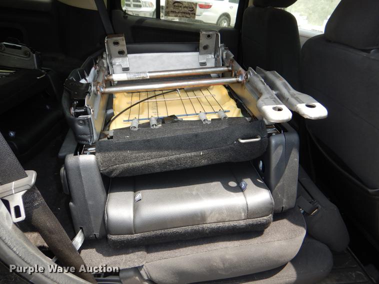 image for item DE3576 2010 Ford Explorer SUV