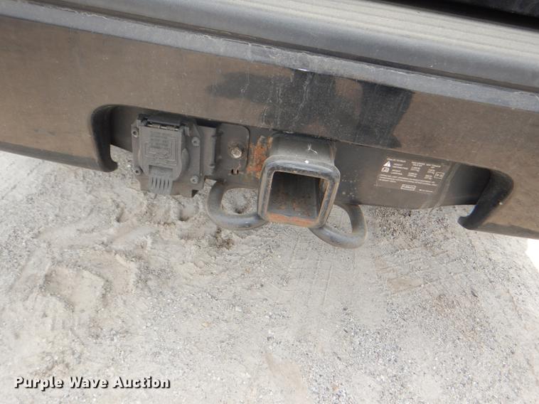 image for item DE3576 2010 Ford Explorer SUV