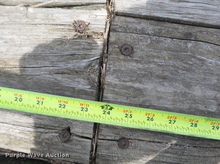 image for item DE7781 2010 Gold Star utility trailer