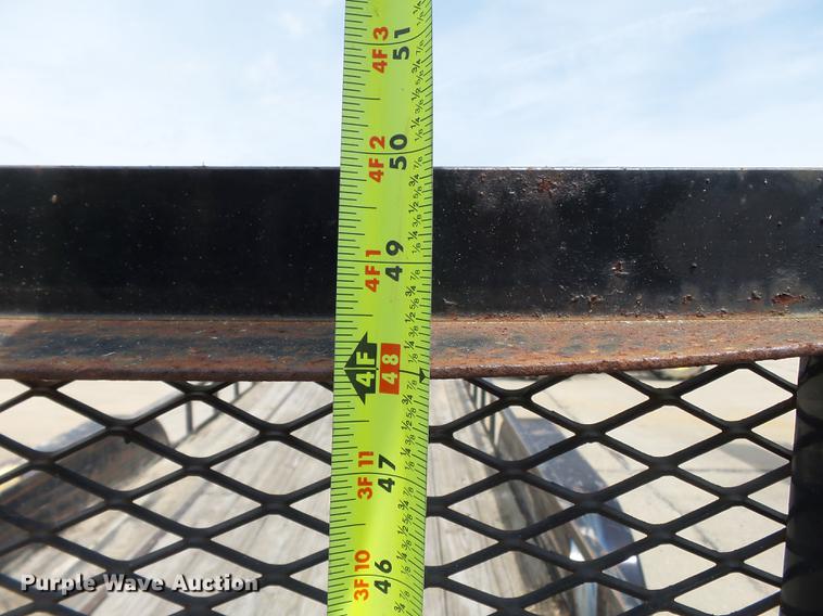 image for item DE7781 2010 Gold Star utility trailer